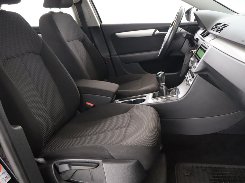 Volkswagen Passat, 2014
