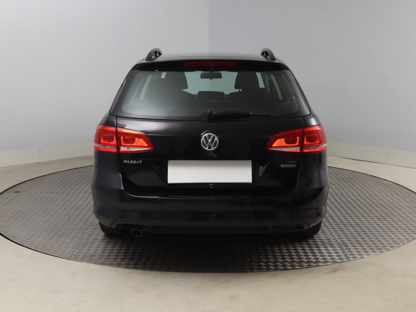 Volkswagen Passat, 2014