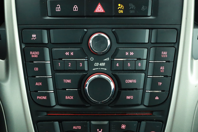 Opel Astra, 2009
