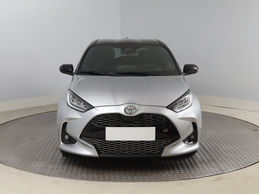 Toyota Yaris, 2025