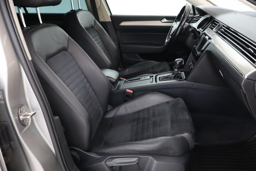 Volkswagen Passat, 2015