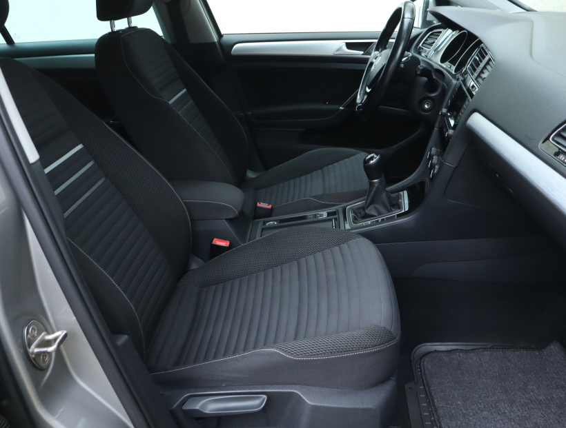 Volkswagen Golf, 2014