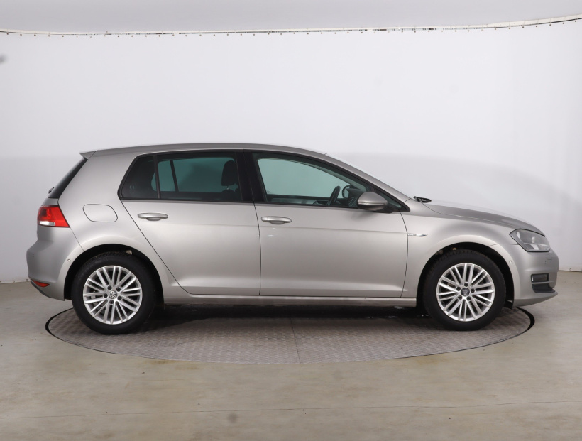 Volkswagen Golf, 2014