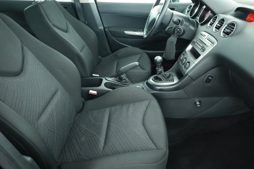 Peugeot 308, 2009