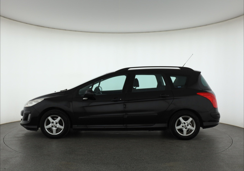 Peugeot 308, 2009