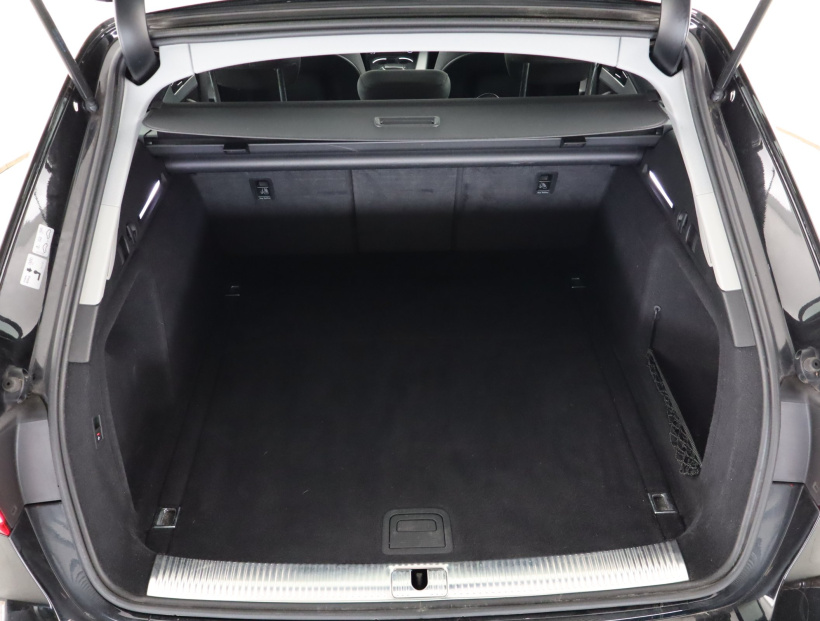 Audi A4, 2018