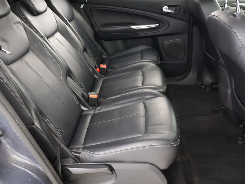 Ford S-Max, 2011