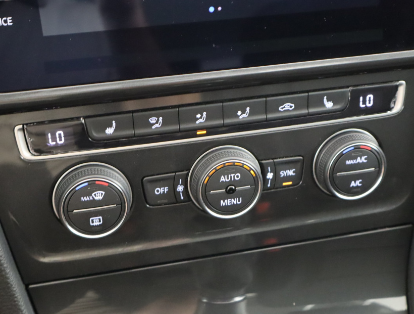 Volkswagen Golf, 2020
