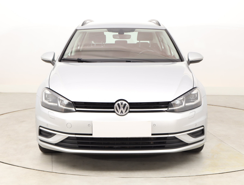Volkswagen Golf, 2020