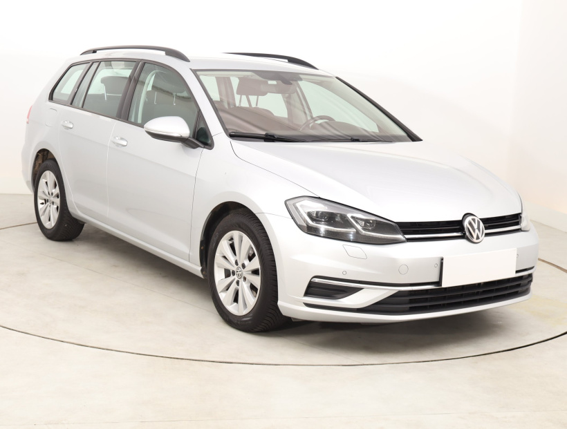 Volkswagen Golf, 2020