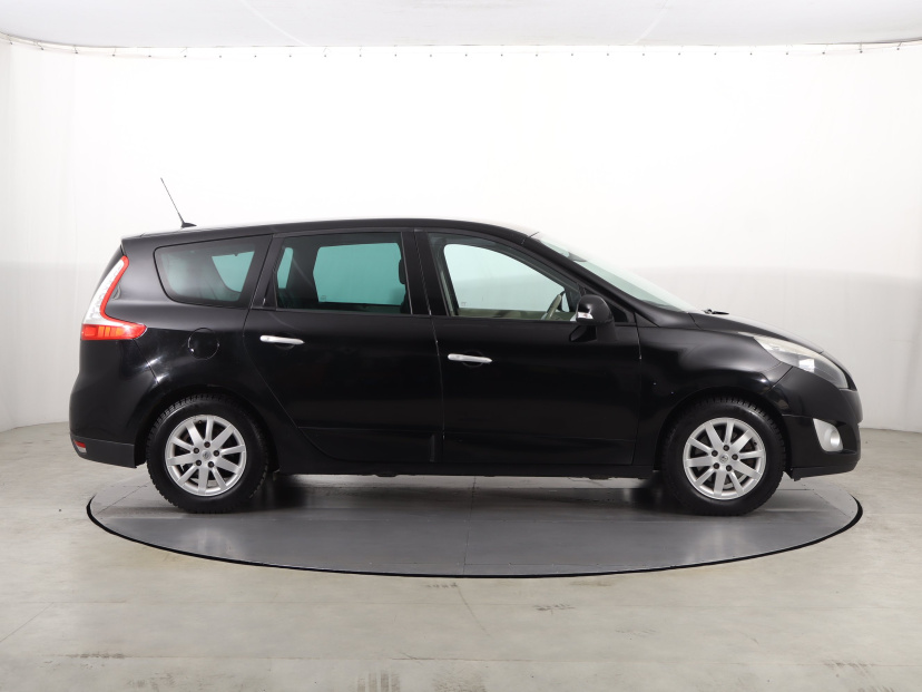 Renault Grand Scenic, 2011