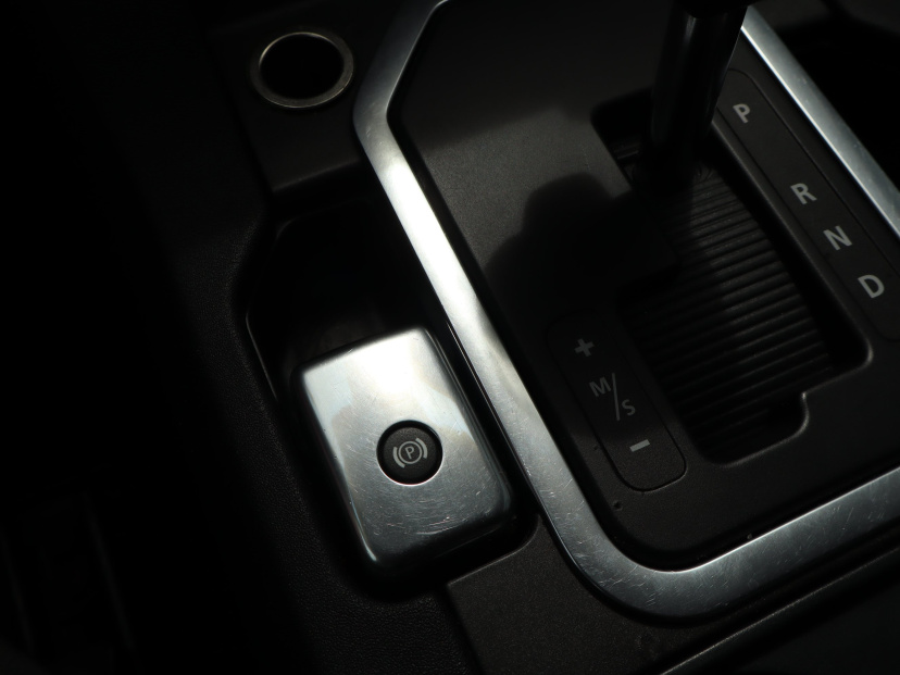 Land Rover Discovery, 2011
