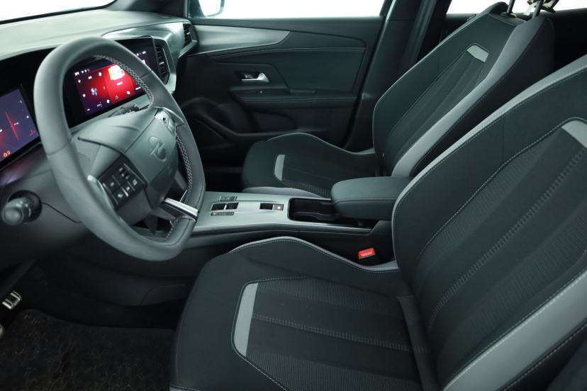 Opel Mokka, 2025