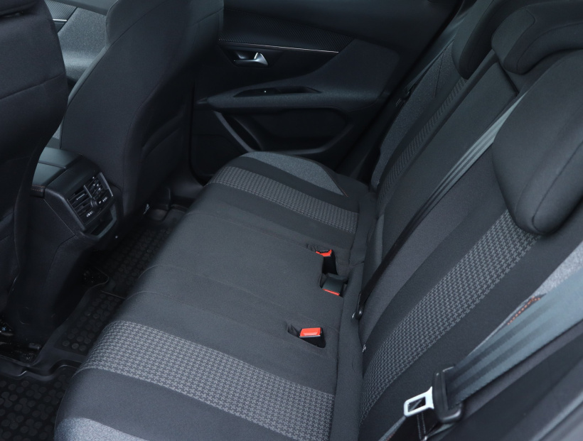 Peugeot 3008, 2020
