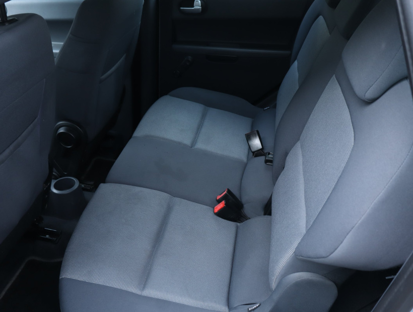 Mitsubishi Colt, 2006