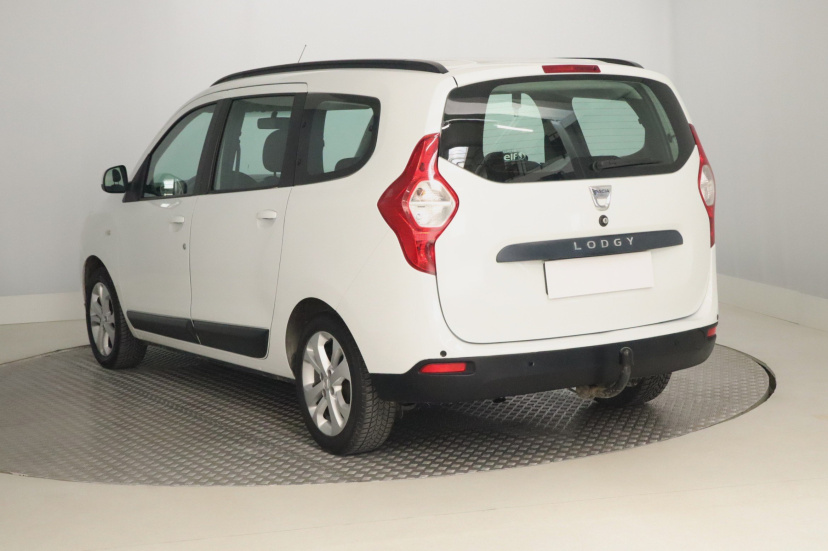 Dacia Lodgy, 2015