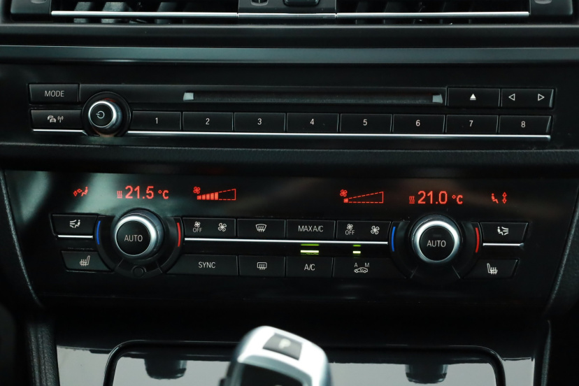 BMW 5, 2015