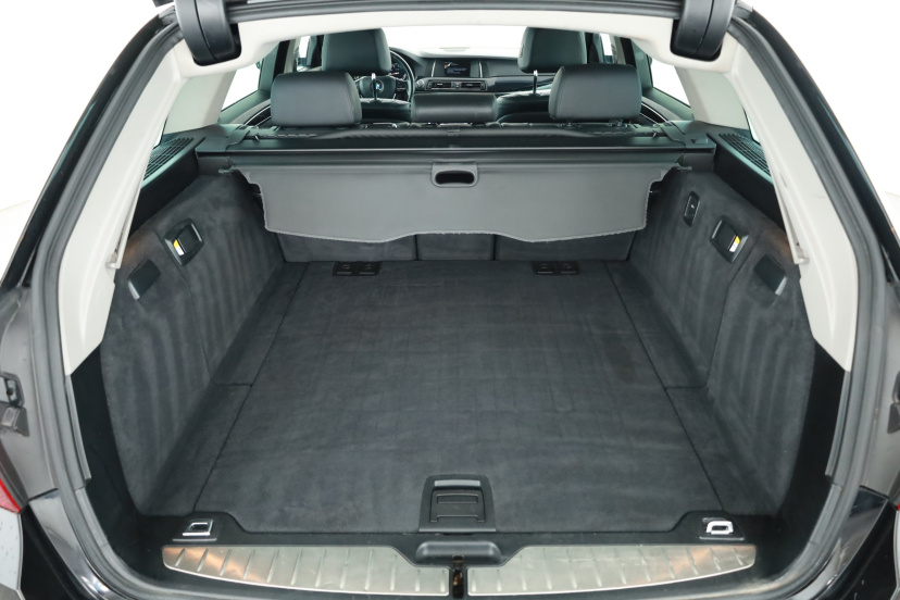 BMW 5, 2015