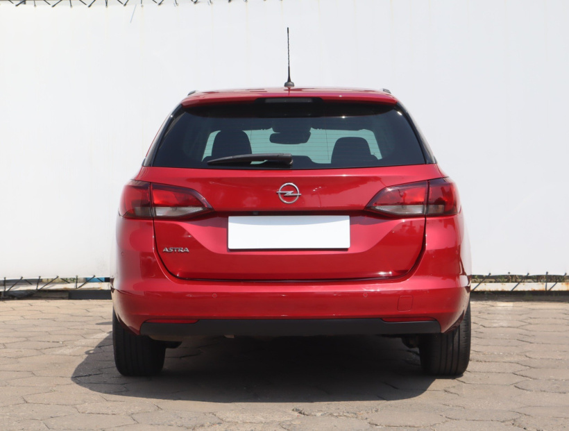 Opel Astra, 2019