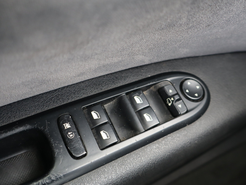 Peugeot 407, 2005