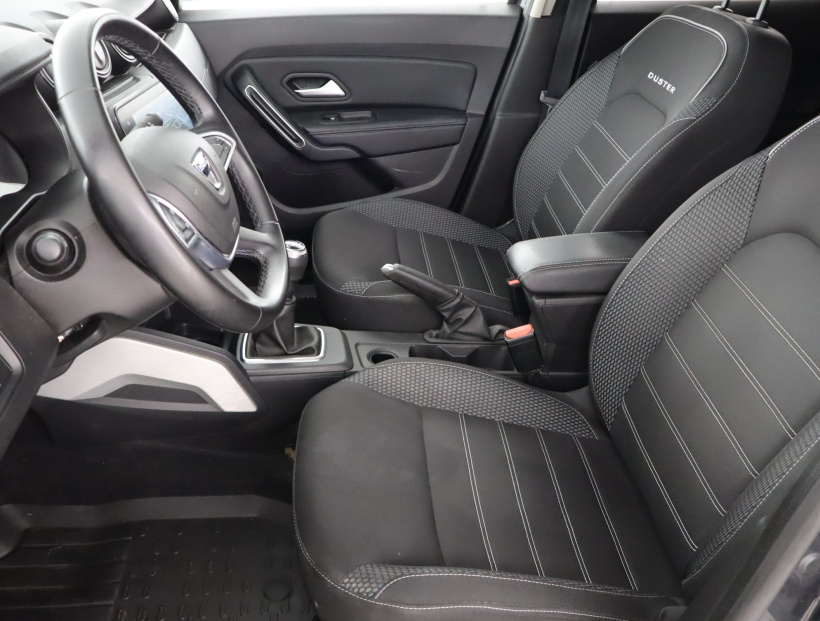 Dacia Duster, 2022