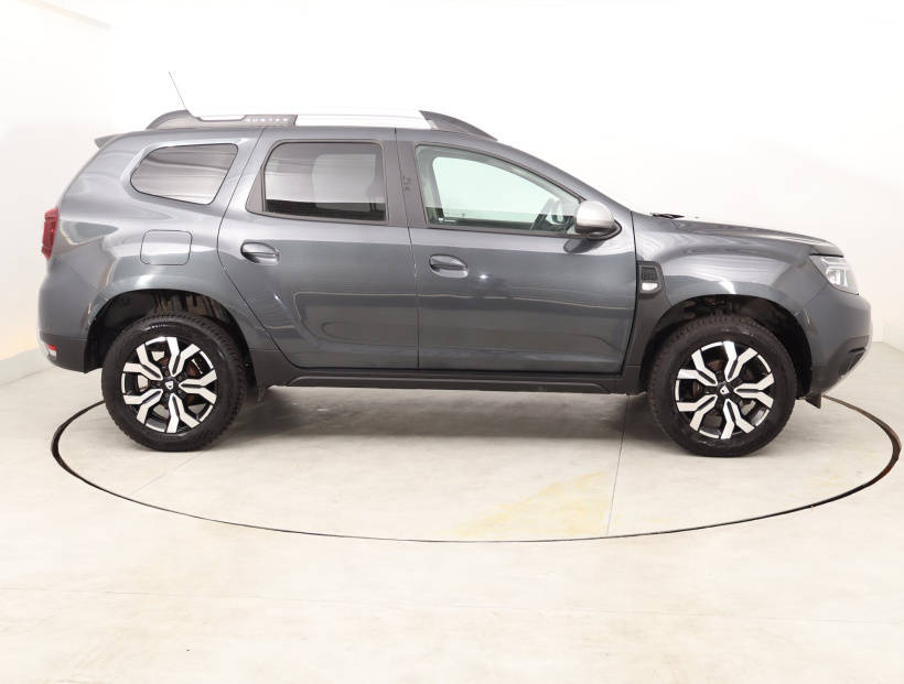 Dacia Duster, 2022