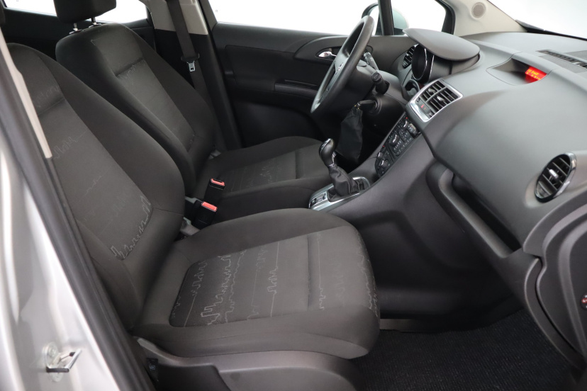 Opel Meriva, 2016