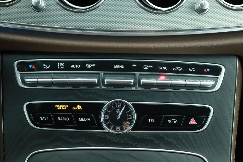 Mercedes-Benz E, 2020