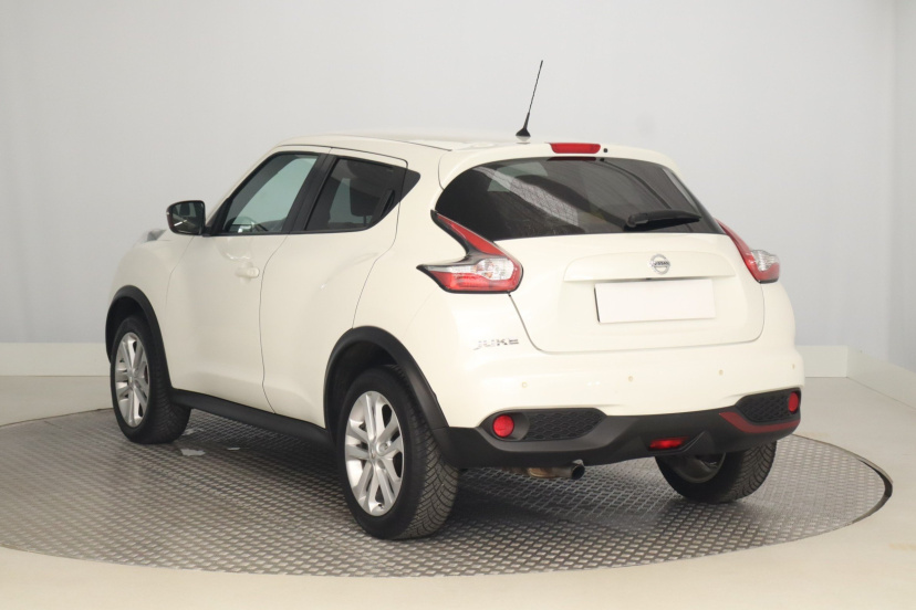 Nissan Juke, 2015