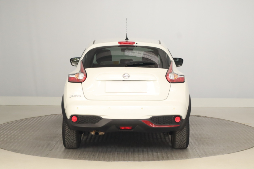 Nissan Juke, 2015