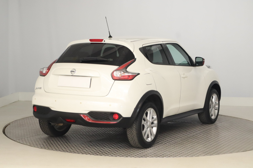 Nissan Juke, 2015