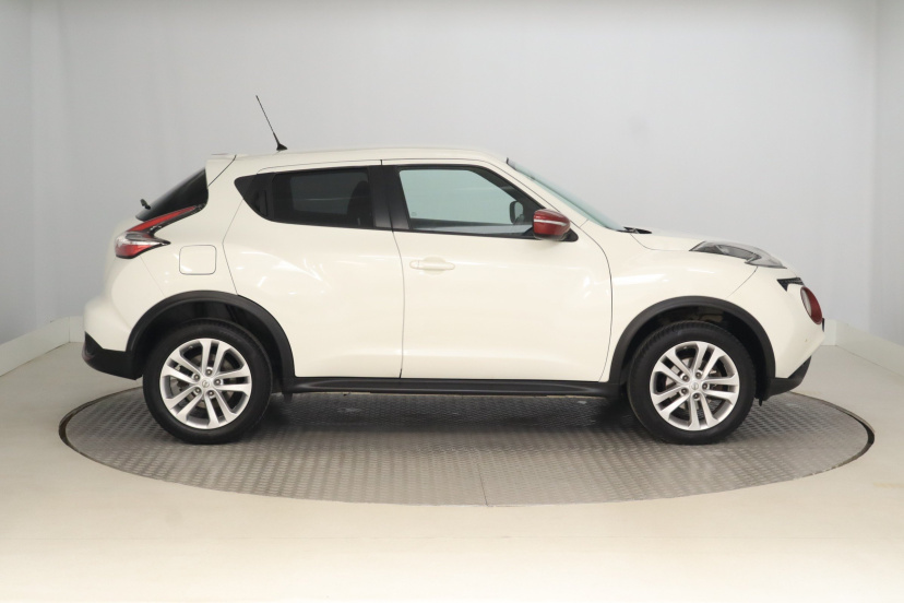 Nissan Juke, 2015
