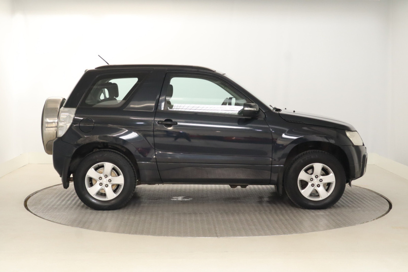 Suzuki Grand Vitara, 2012