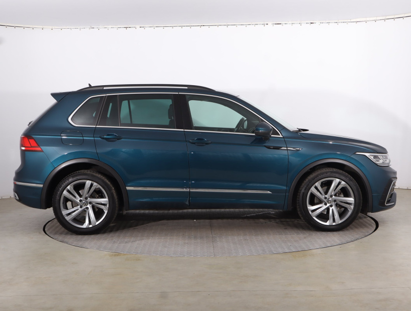 Volkswagen Tiguan, 2023