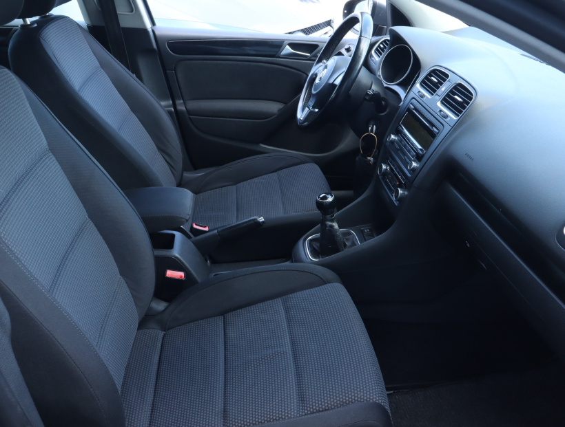 Volkswagen Golf, 2008