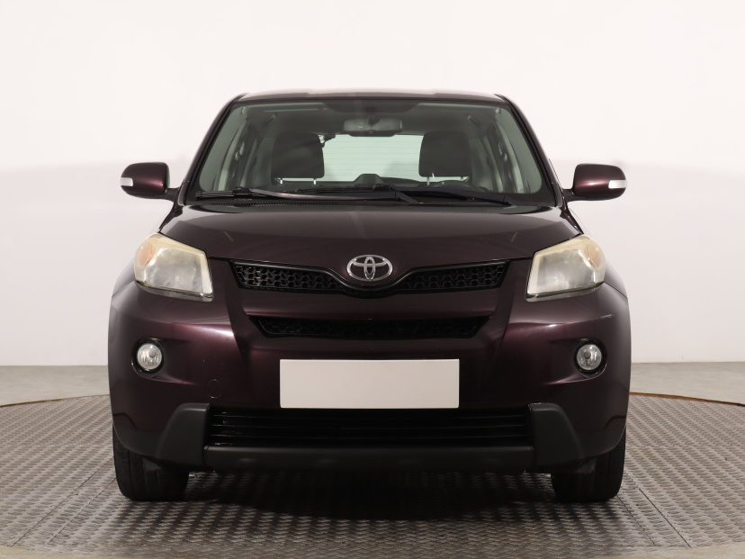 Toyota Urban Cruiser, 2009