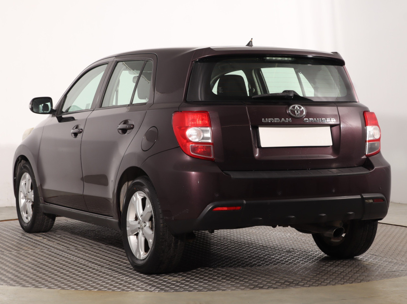 Toyota Urban Cruiser, 2009