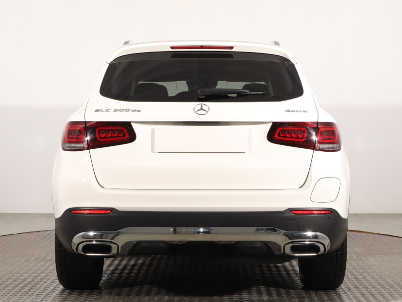 Mercedes-Benz GLC, 2022