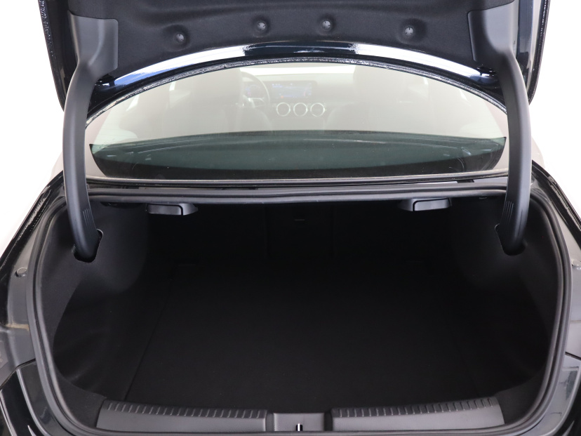 Mercedes-Benz CLA, 2024
