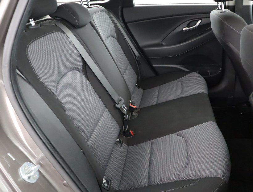 Hyundai i30, 2022