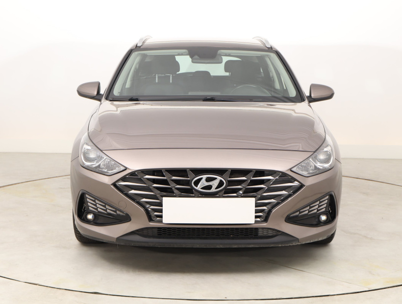 Hyundai i30, 2022
