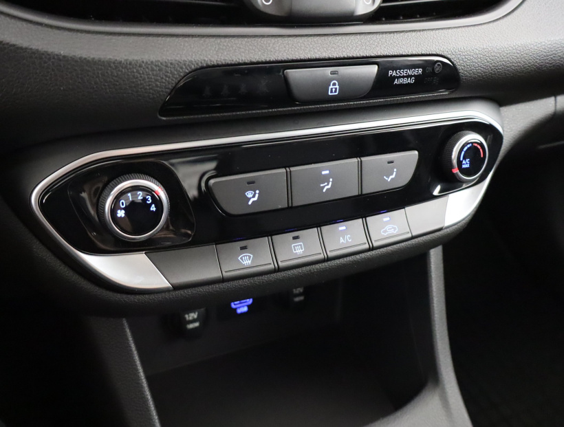 Hyundai i30, 2021