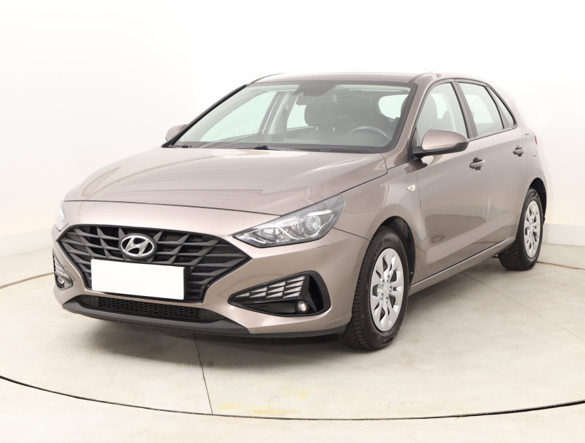 Hyundai i30, 2021