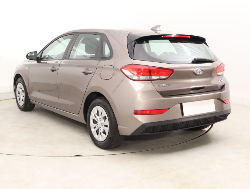 Hyundai i30, 2021