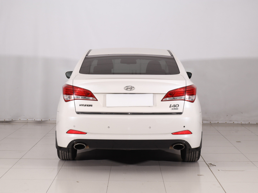 Hyundai i40, 2013