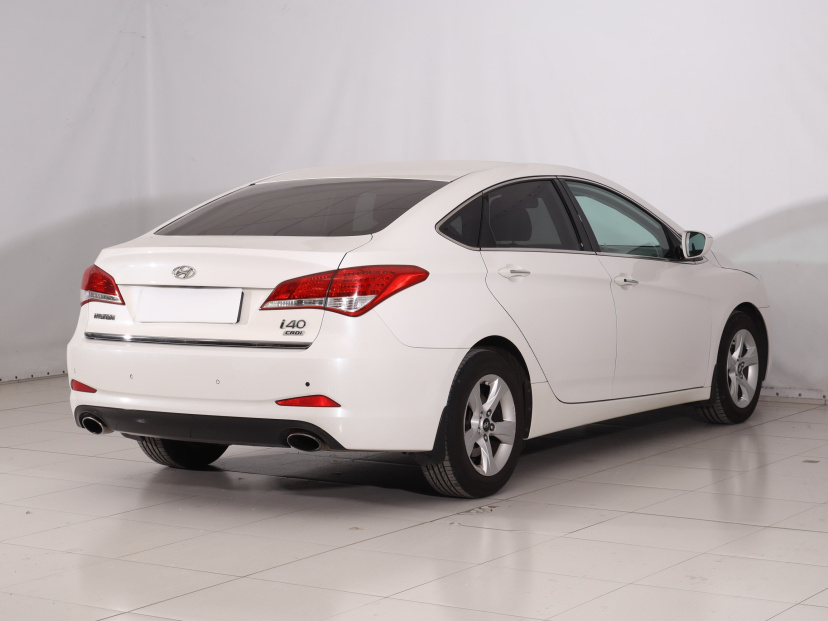 Hyundai i40, 2013