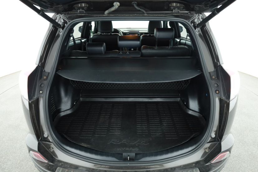 Toyota RAV 4, 2016