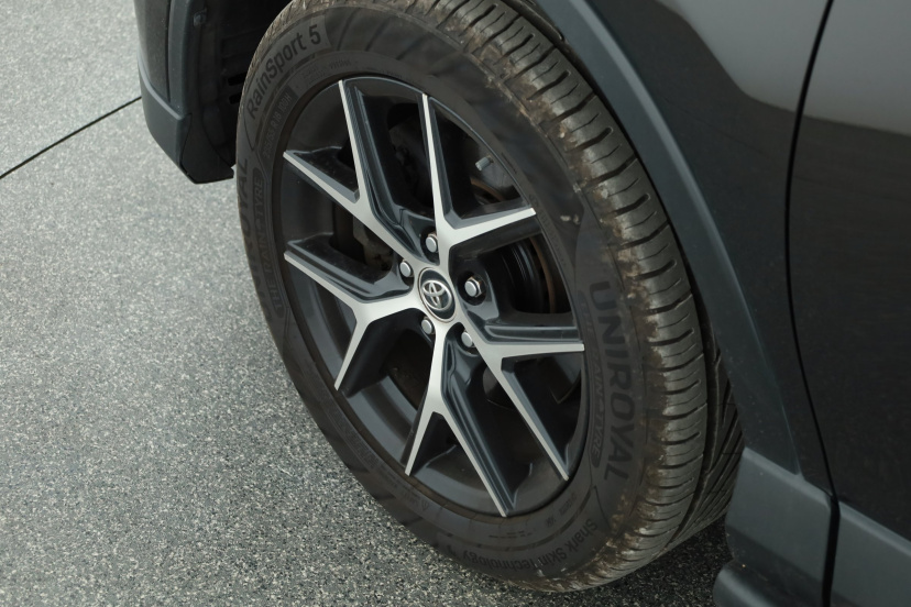 Toyota RAV 4, 2016