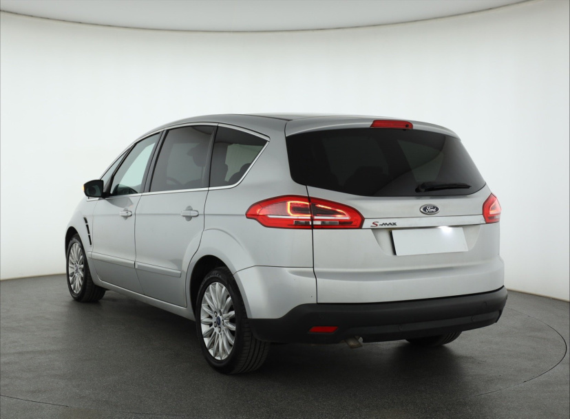 Ford S-Max, 2011