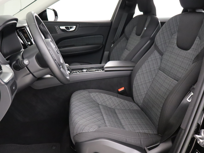 Volvo XC60, 2022